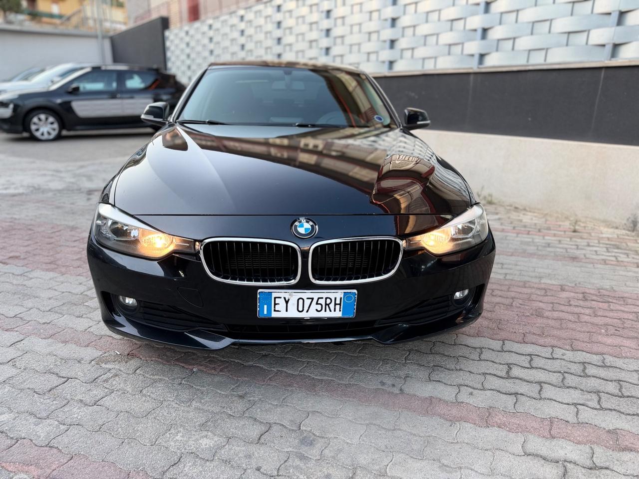 Bmw 318 d 143 CV Modern Cambio Autom 2015