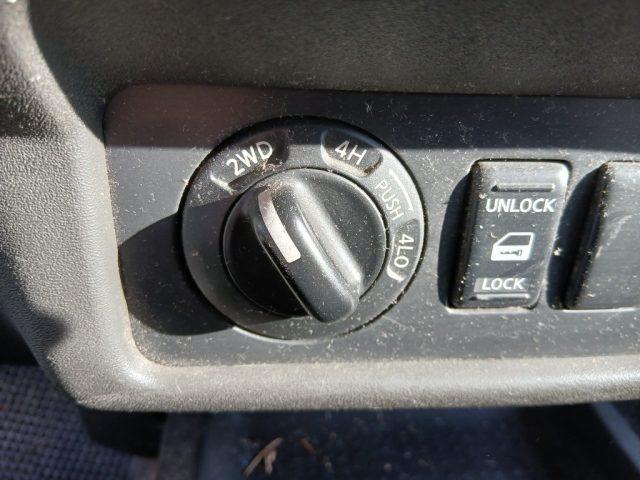 NISSAN Navara 2.5 dCi 4 porte Double Cab