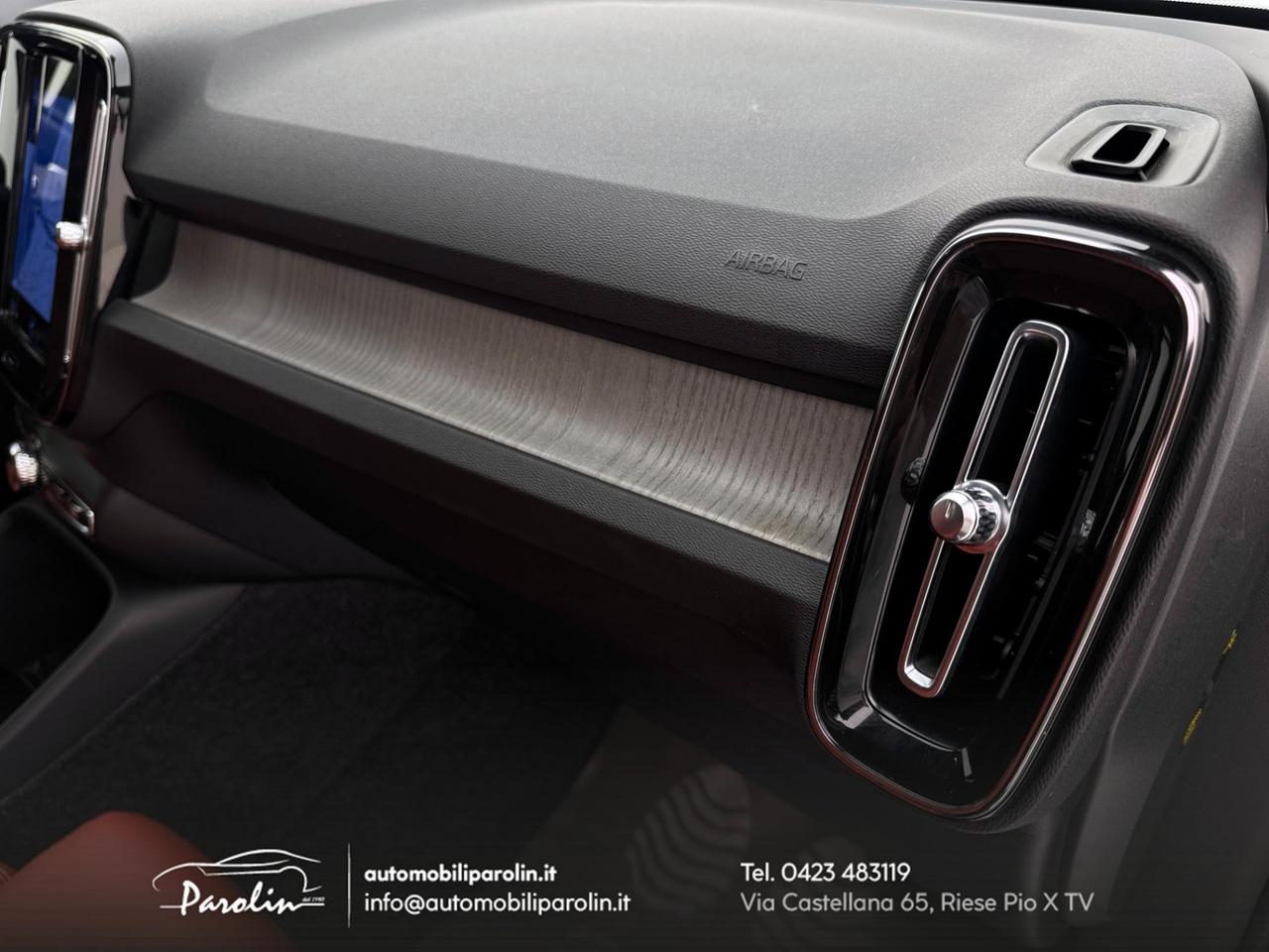 Volvo XC40 1.5 t5 phev Inscription Pelle-Park360-LED