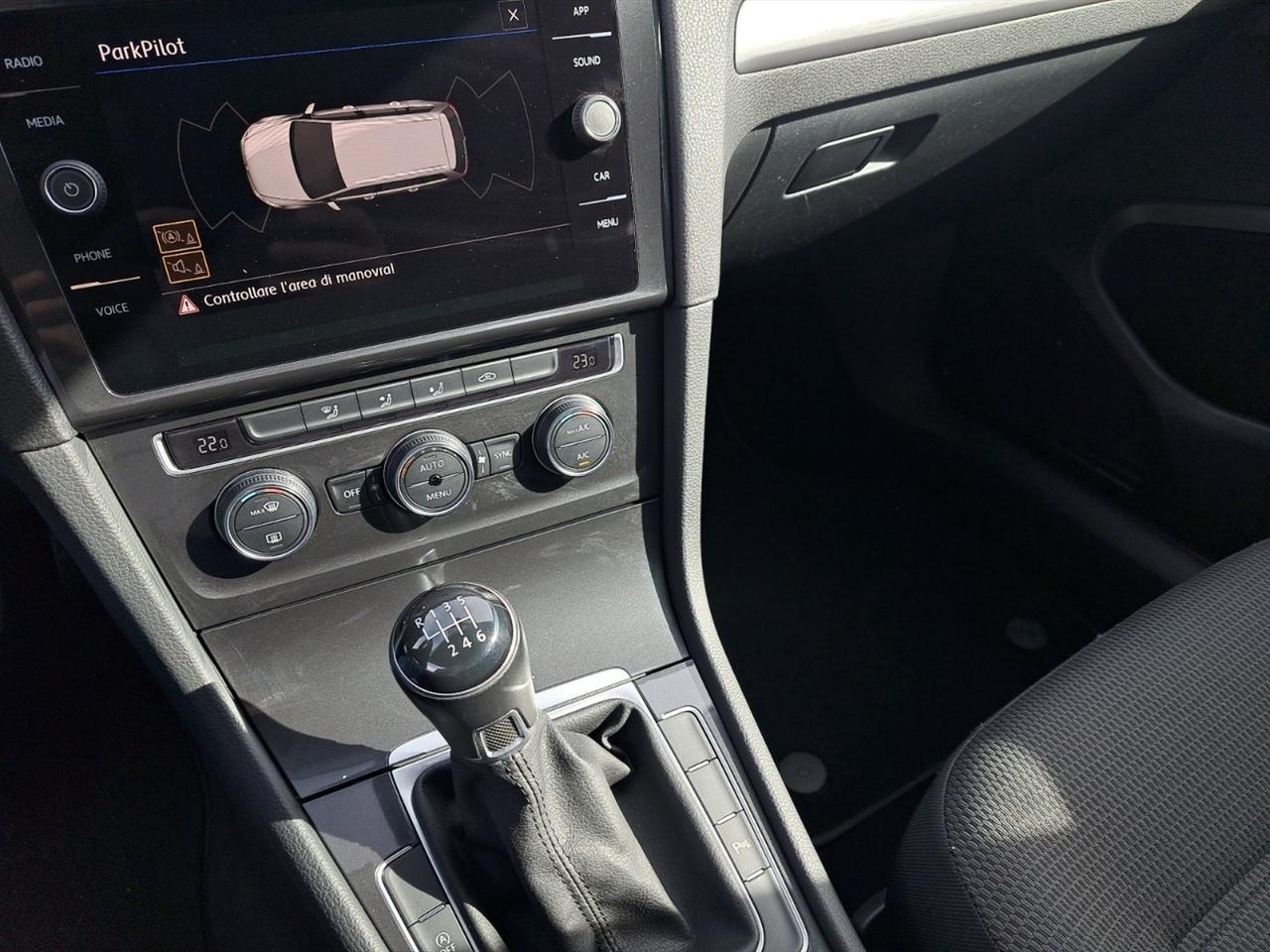 Volkswagen Golf variant 1.0 tsi business 115cv