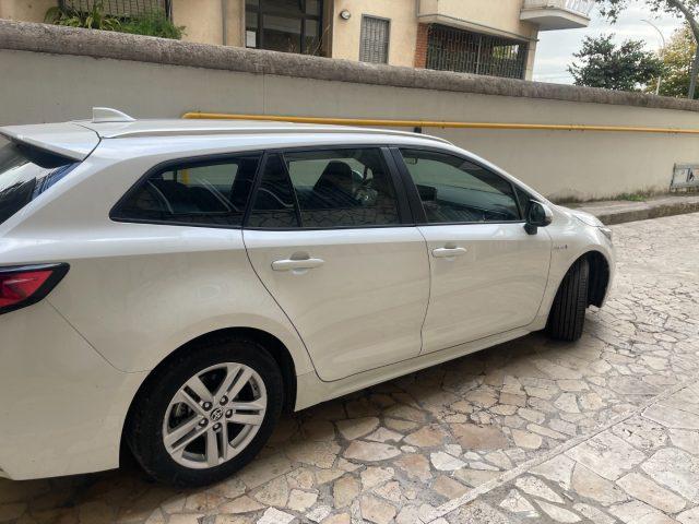 TOYOTA Corolla Touring Sports 1.8 Hybrid Business