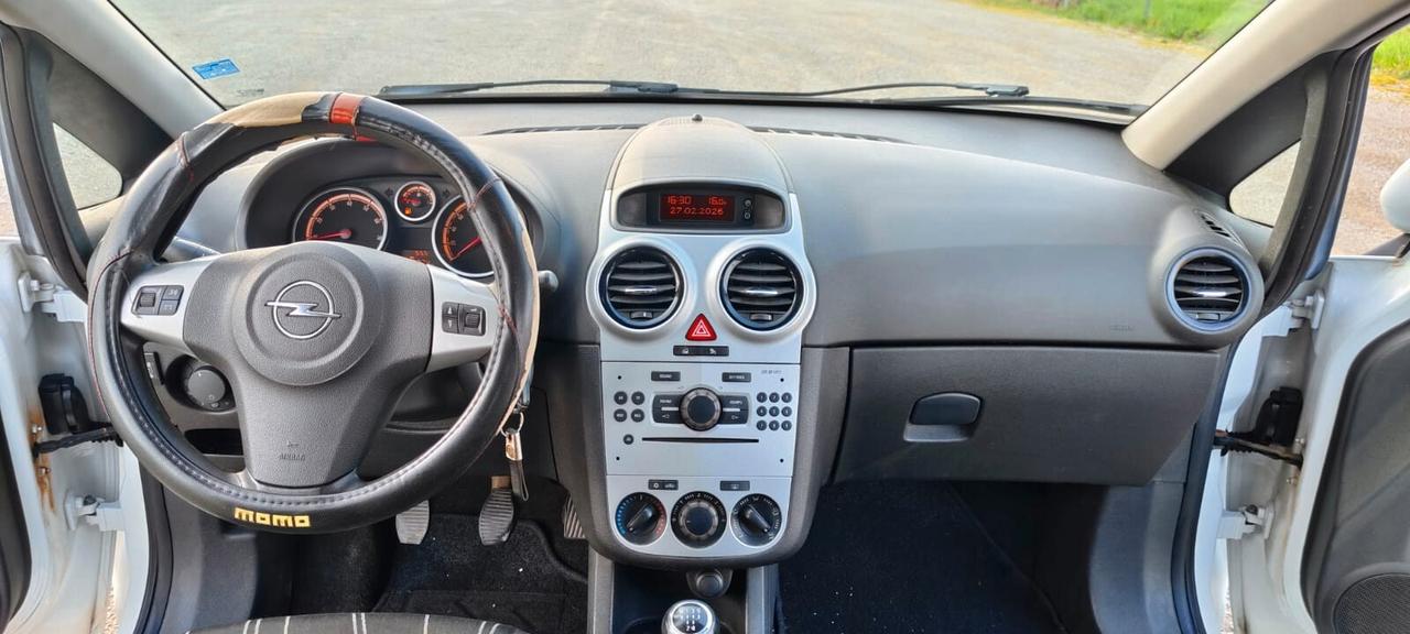 Opel Corsa 1.2 80CV 5 porte GPL-TECH Edition