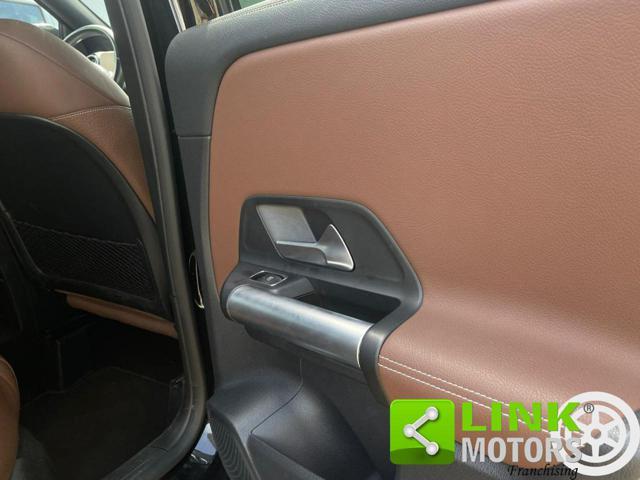 MERCEDES-BENZ GLA 200 d Automatic AMG Garanzia Casa Madre inclusa