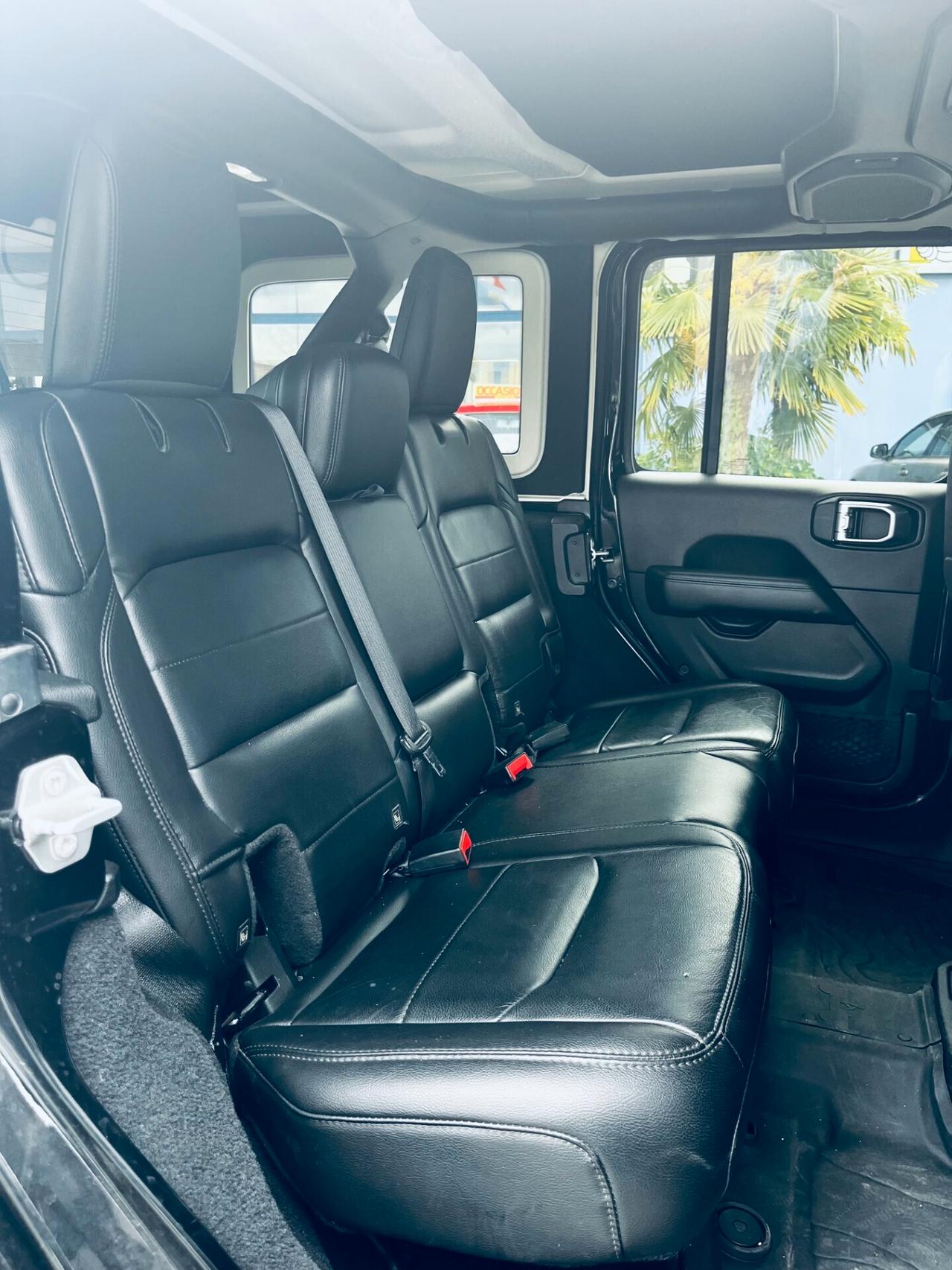 Jeep Wrangler Unlimited 2.2 Mjt II Sahara MOTORE NUOVO