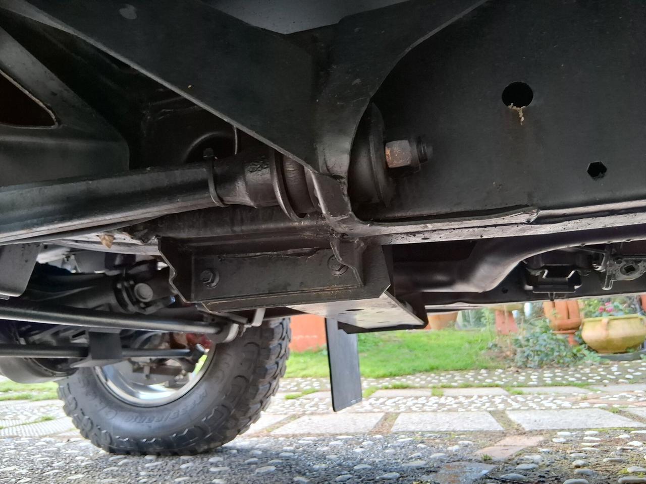 Land Rover Defender 90 2.4 TD4 Station Wagon SE