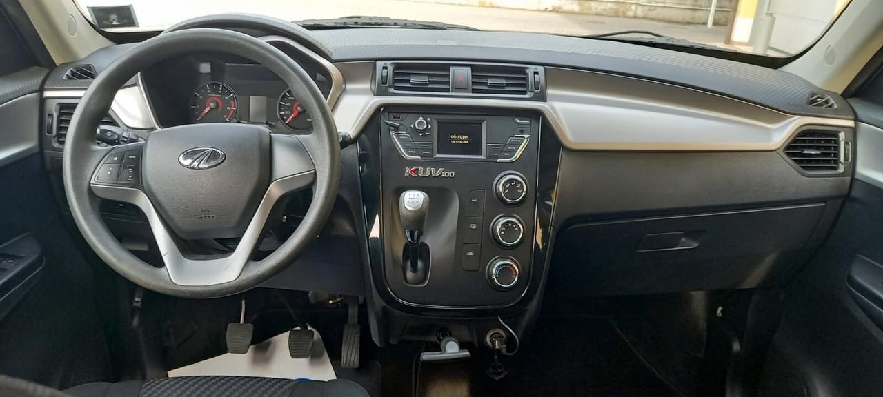 Mahindra KUV 100 NXT Benzina cc. 1.200 - 5 Porte 5 Posti SUV Utilizzabile anche per i Neopatentati (SOLO 30.487 KM....!!!)