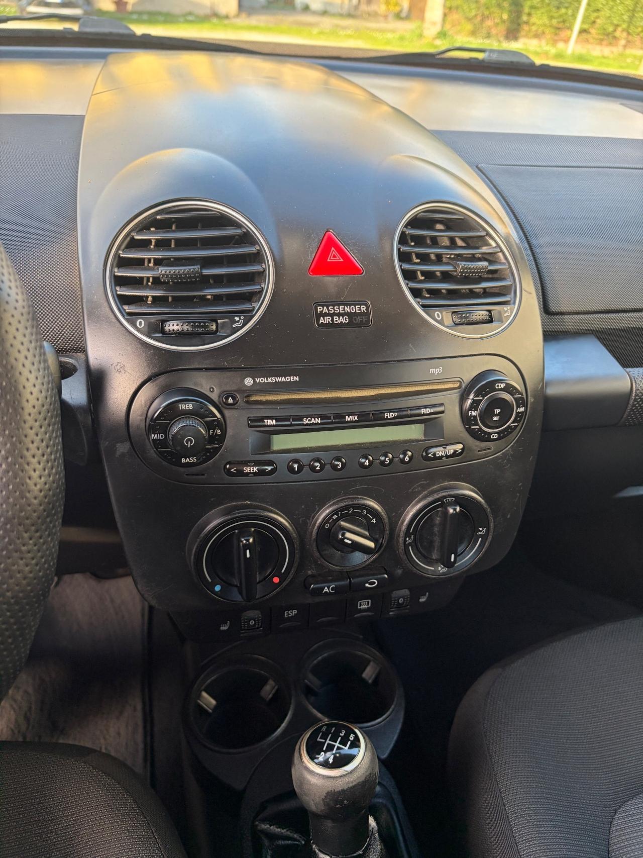Volkswagen New Beetle 1.9 TDI 105CV Cabrio Lim. Red Edt.