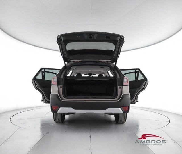 SUBARU OUTBACK 2.5i 4dventure lineartronic