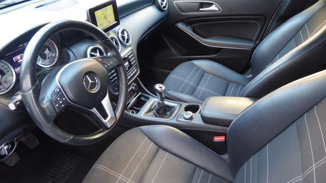 MERCEDES-BENZ A 180 Sport