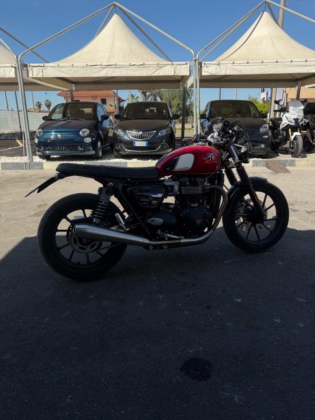 Triumph Speed Twin 900 Crome edition