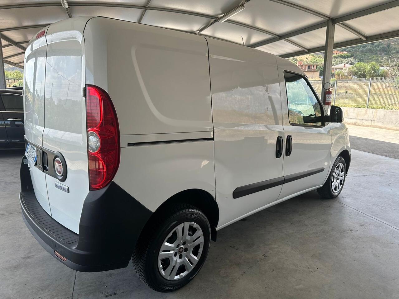 FIAT DOBLO' 1.6 MJT 105CV 3 POSTI 12/2020