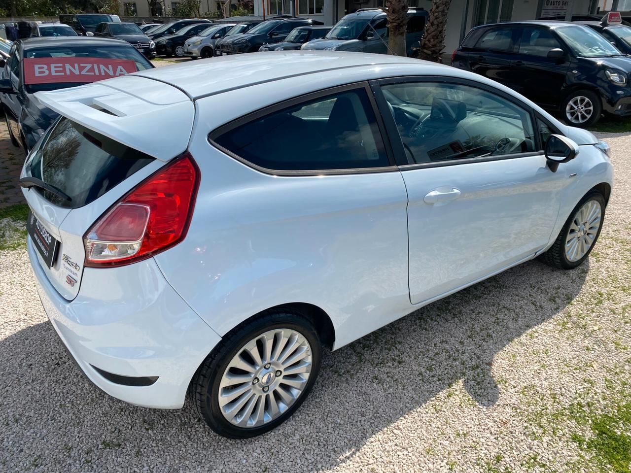 FORD - Fiesta - 1.0 80 CV 3p. Titanium ST-LINE - FINANZIABILE - NEOPATENTATI