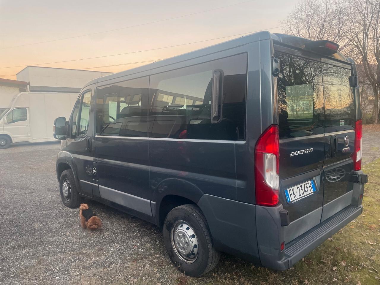 Fiat Ducato 2.3 Tdi 9 Posti a/c post navy retrocamera freschissimo!!!!