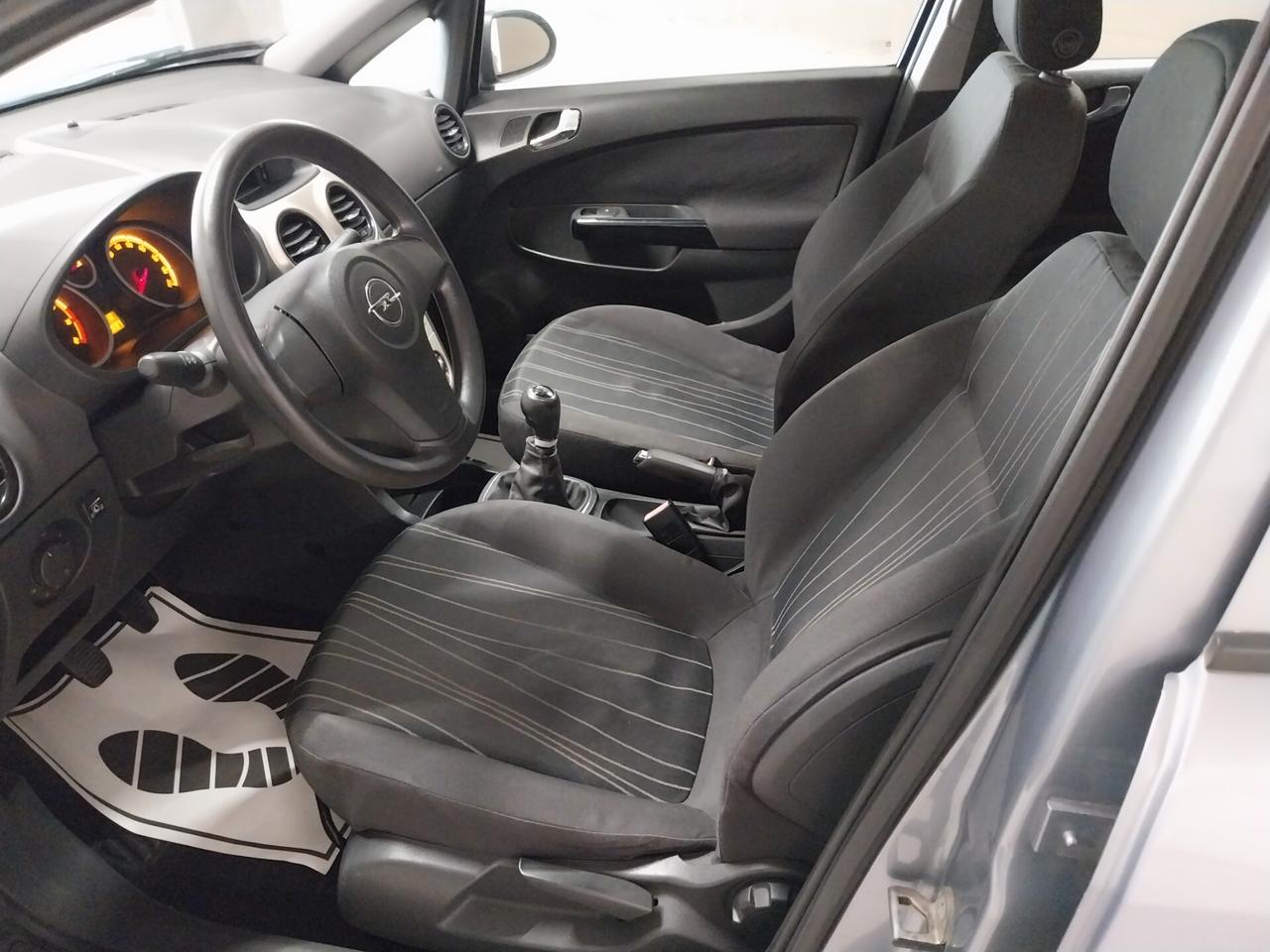 Opel Corsa 1.2 GPL 5 porte Club - ok neopatentati