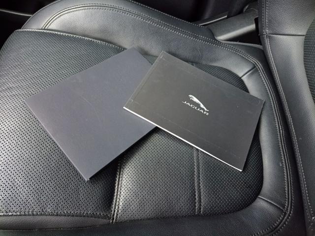 JAGUAR E-Pace 2.0D automatico R-Dynamic Autocarro