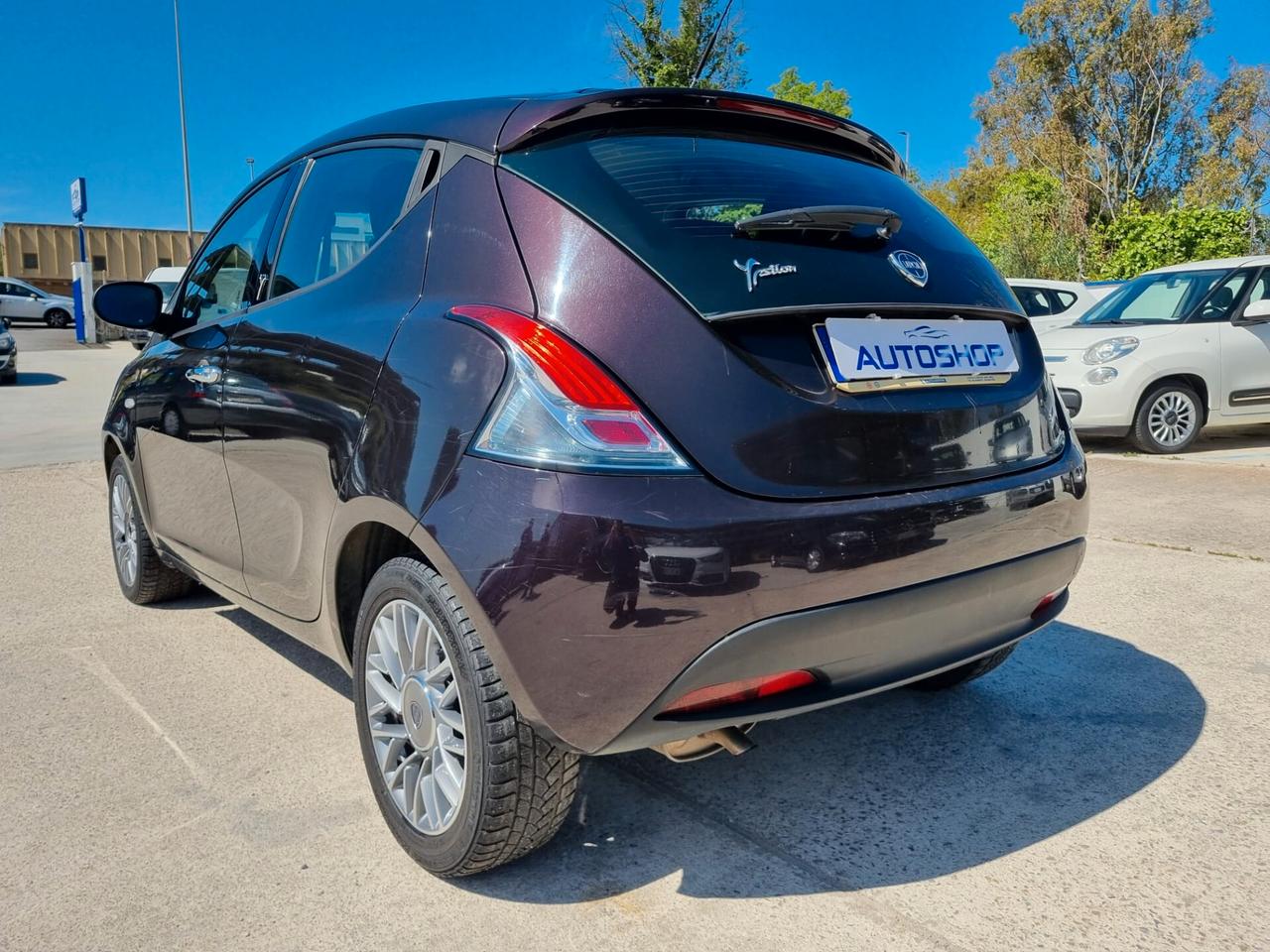 Lancia Ypsilon 1.2 69 CV 5 porte Gold