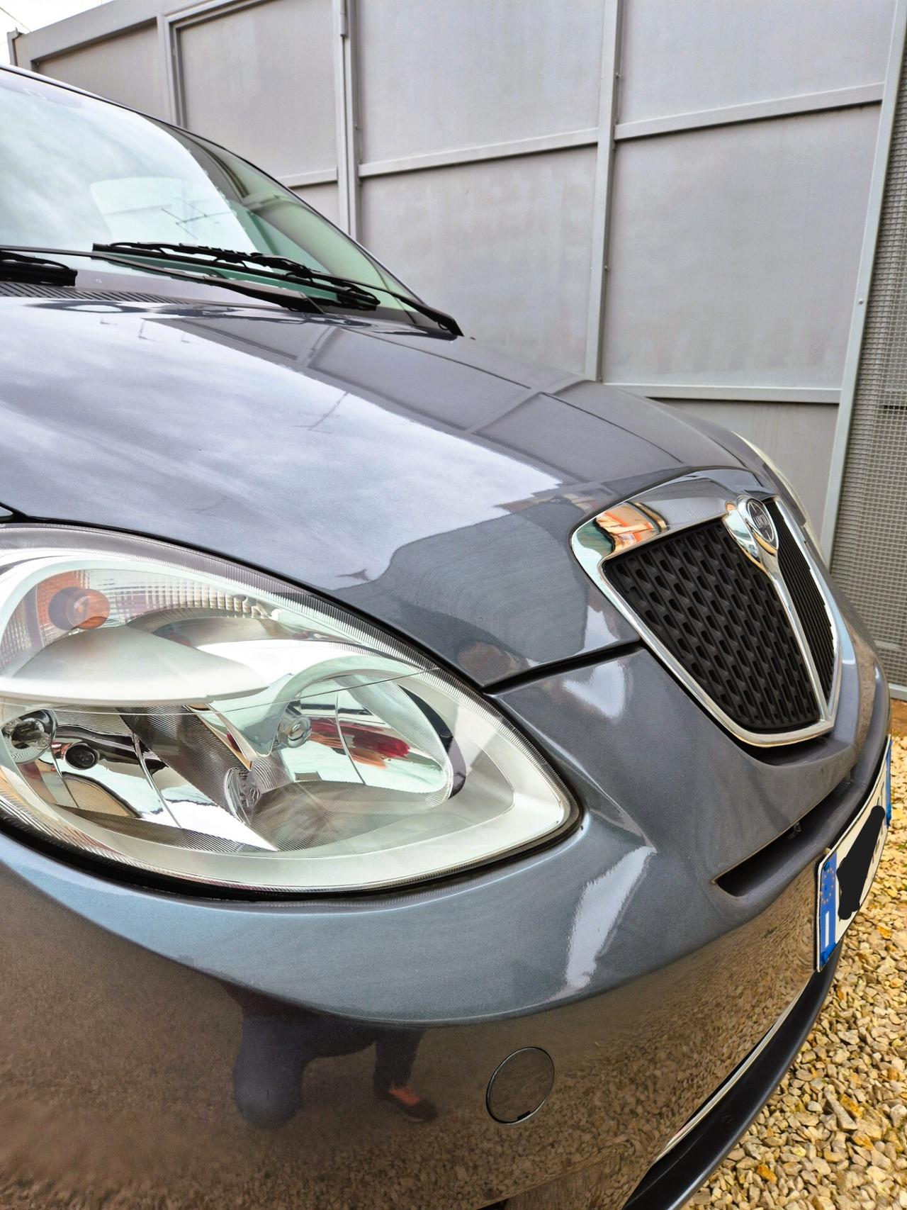 Lancia Ypsilon 1.3 Multijet