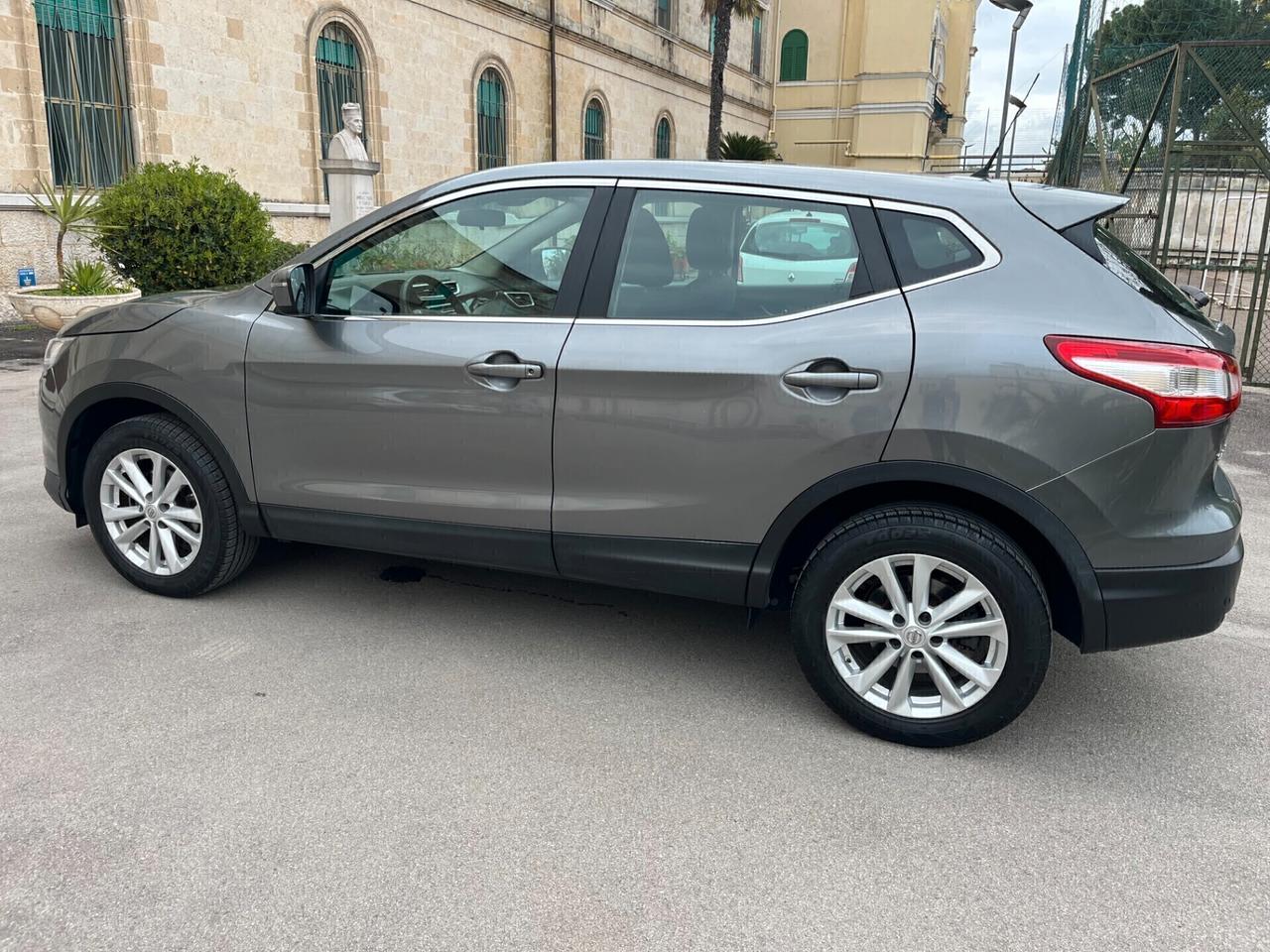 Nissan Qashqai 1.5 dCi Tekna Navi Full