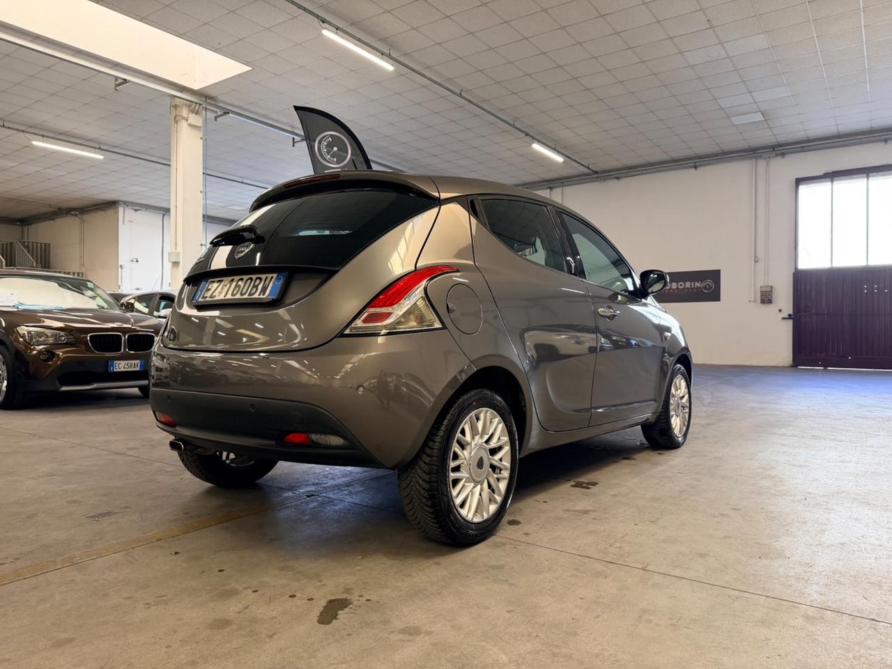 Lancia Ypsilon 1.3 MJT 16V 95 CV 5 porte S&S Elefantino