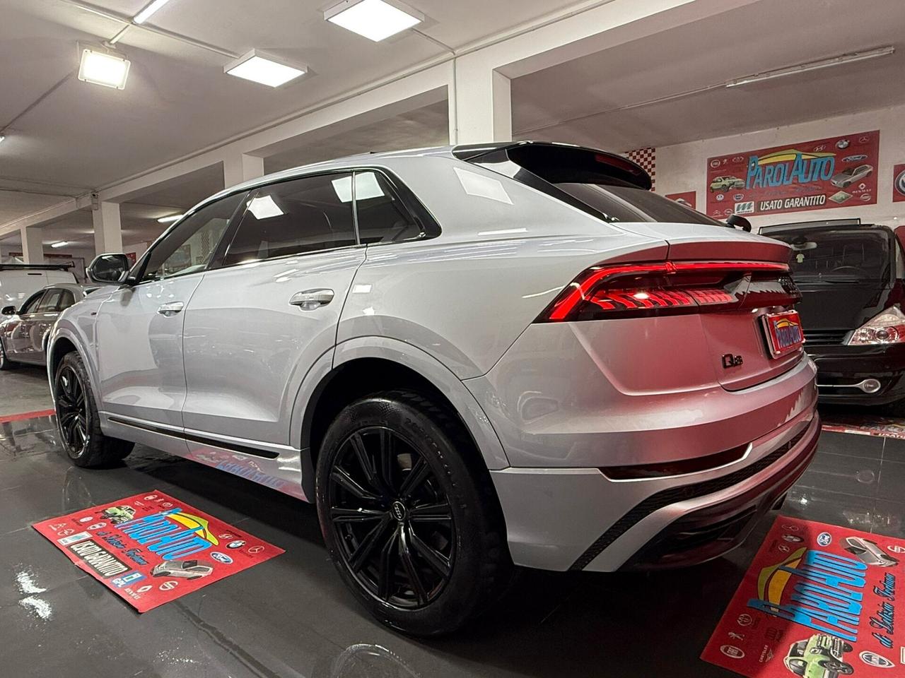 Audi Q8 50 3.0 TDI 286cv quattro S-LINE - 2019