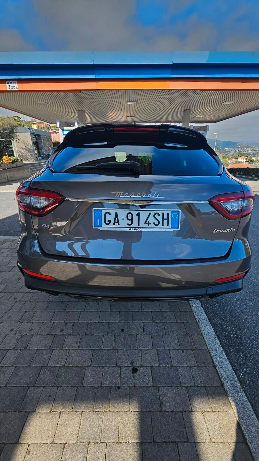 Maserati Levante Q4 gransport FULL OPTIONAL