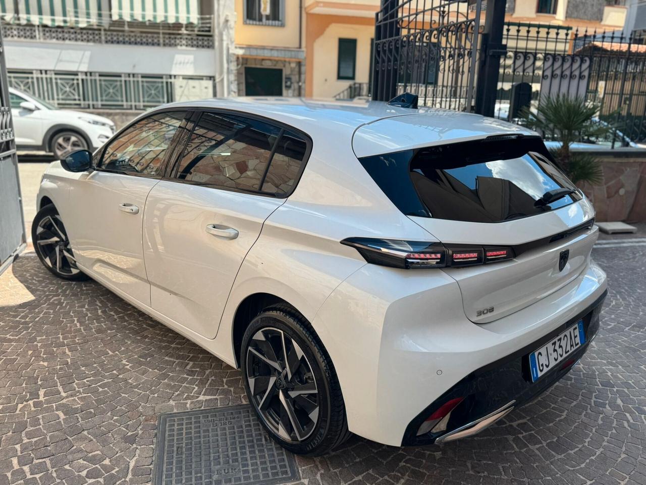 Peugeot 308 BlueHDi 130 S&S EAT8 Allure Pack