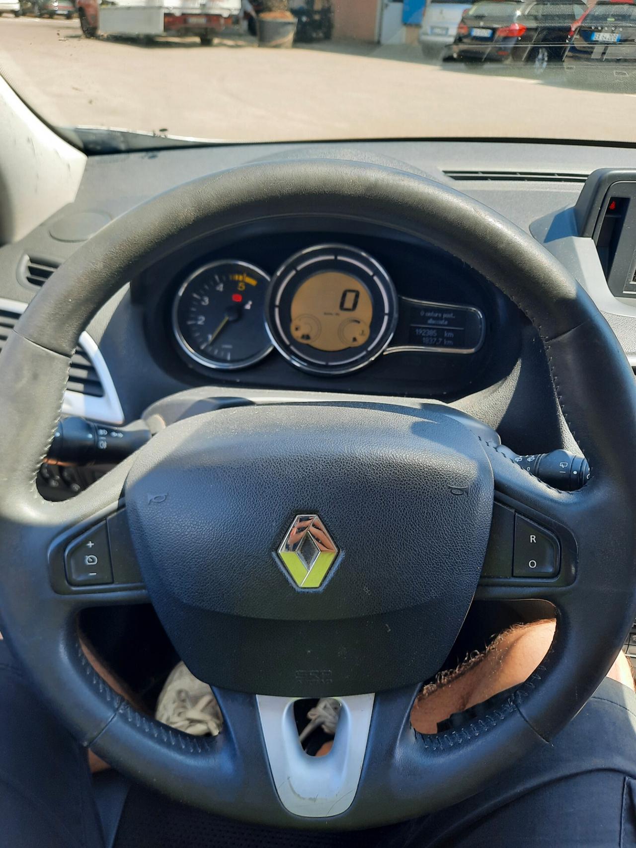 Renault Megane 1.5 dCi UNICO.PRO SporTour Confort