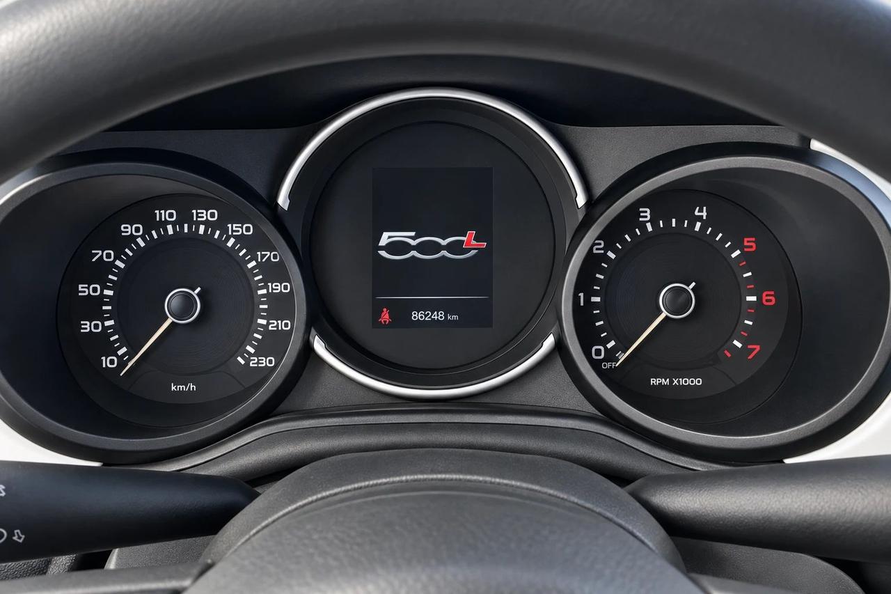 Fiat 500L 1.3MJT AUTOCARRO N1