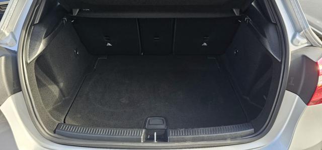 MERCEDES-BENZ A 180 d Automatic Business