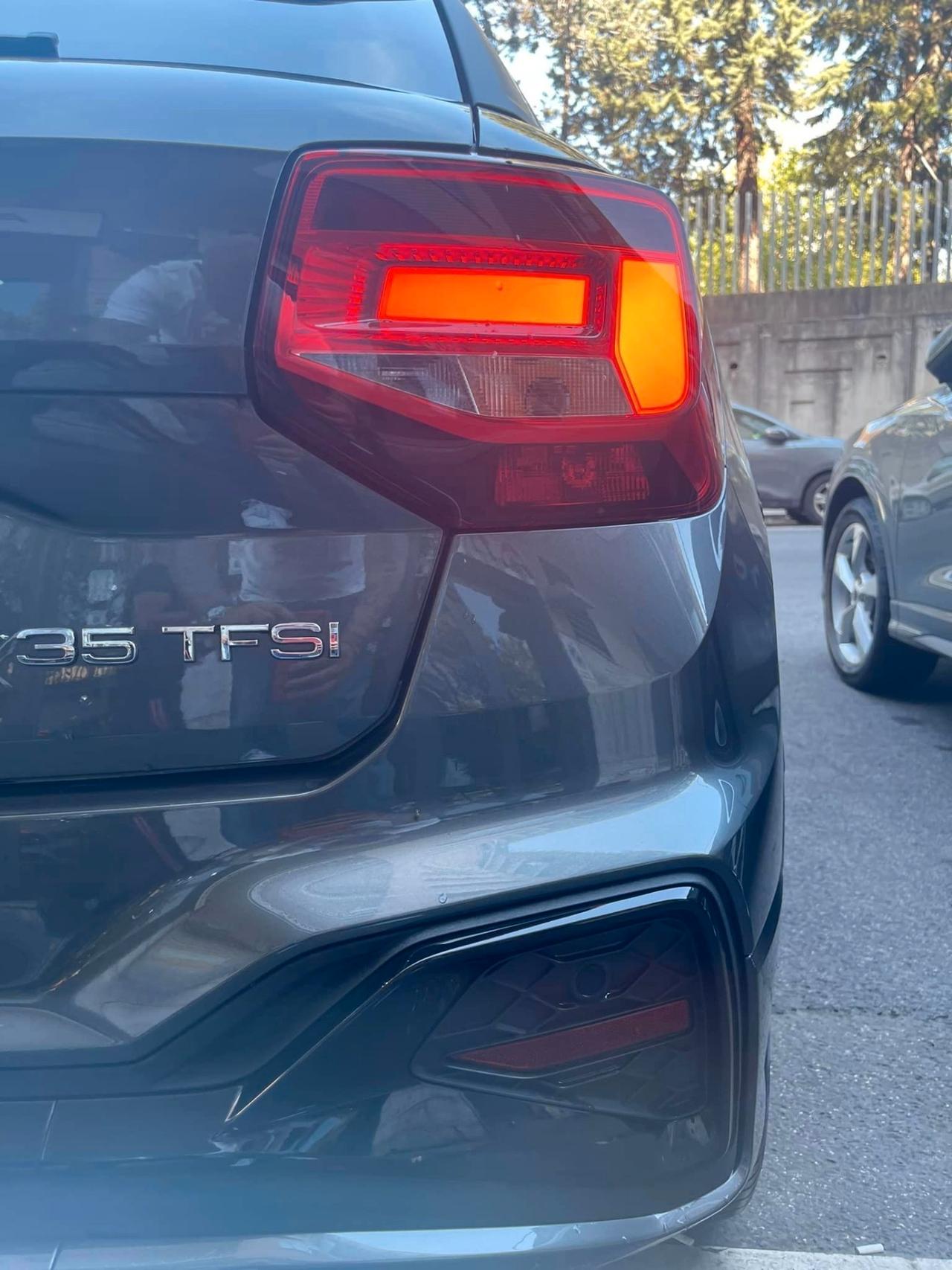 Audi Q2 35 TFSI S line Edition