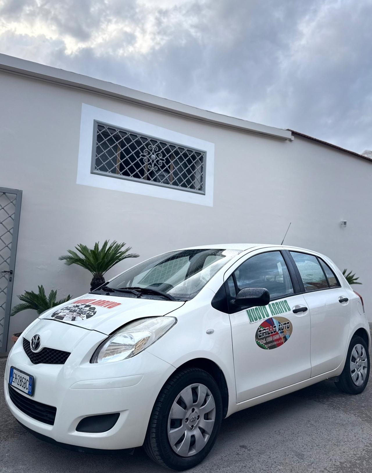 Toyota Yaris 1.0 Benzina 70 Cv