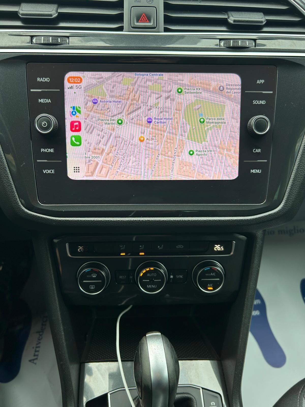 Volkswagen Tiguan 2.0 TDI SCR DSG R-LINE