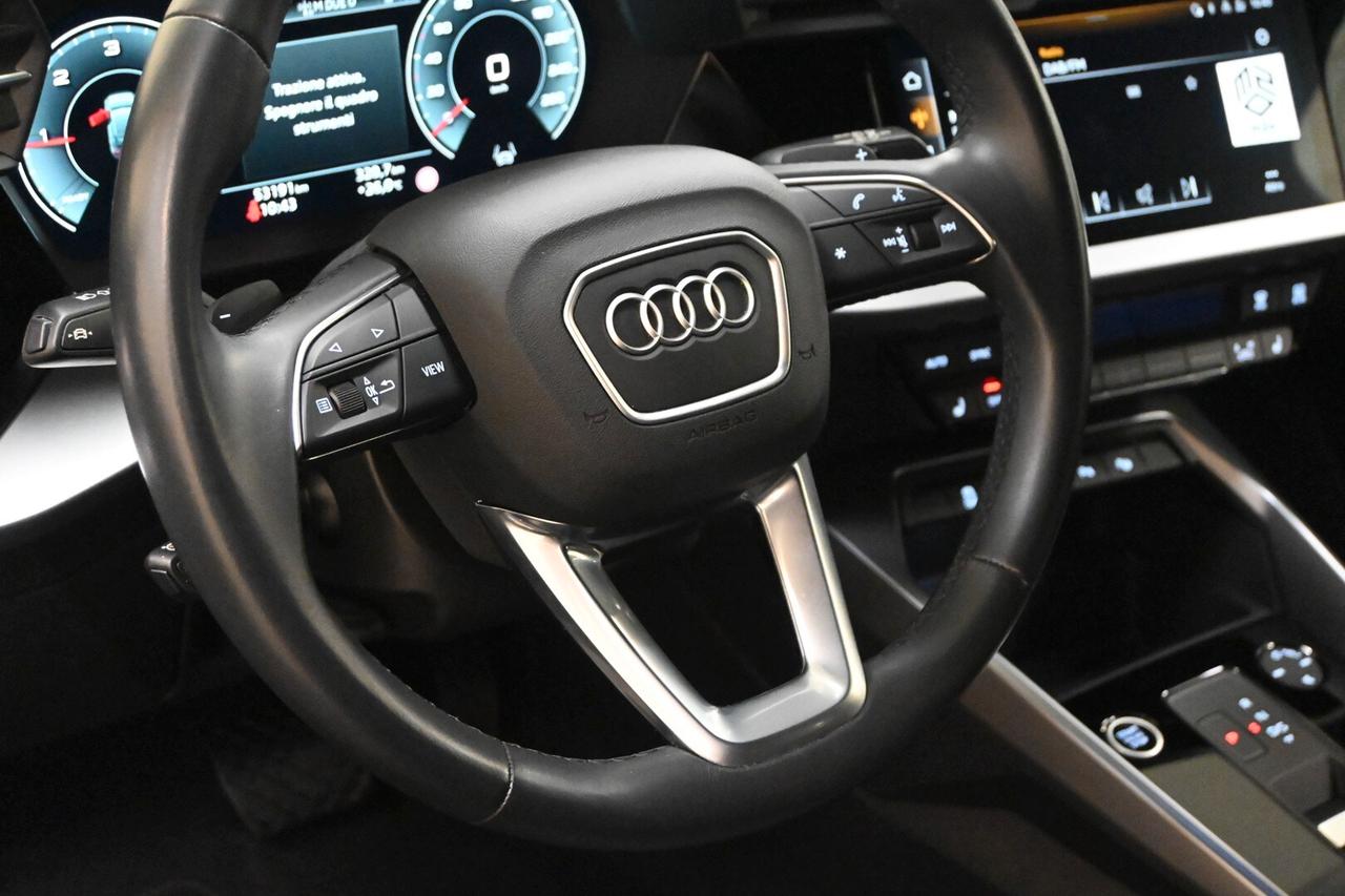 AUDI A3 4ª serie A3 SPB 30 TDI S tronic Busine...