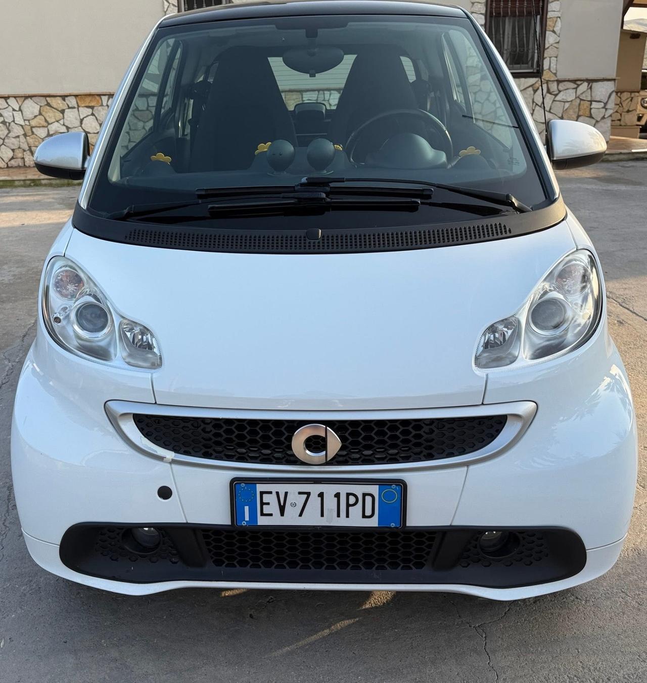 Smart ForTwo 1000 62 kW coupé passion