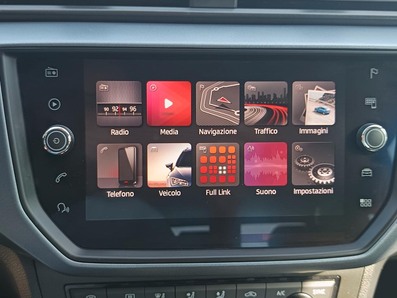 Seat Arona 2019 - 1.6 TDI OK NEOP. LB AUTOMOBILI