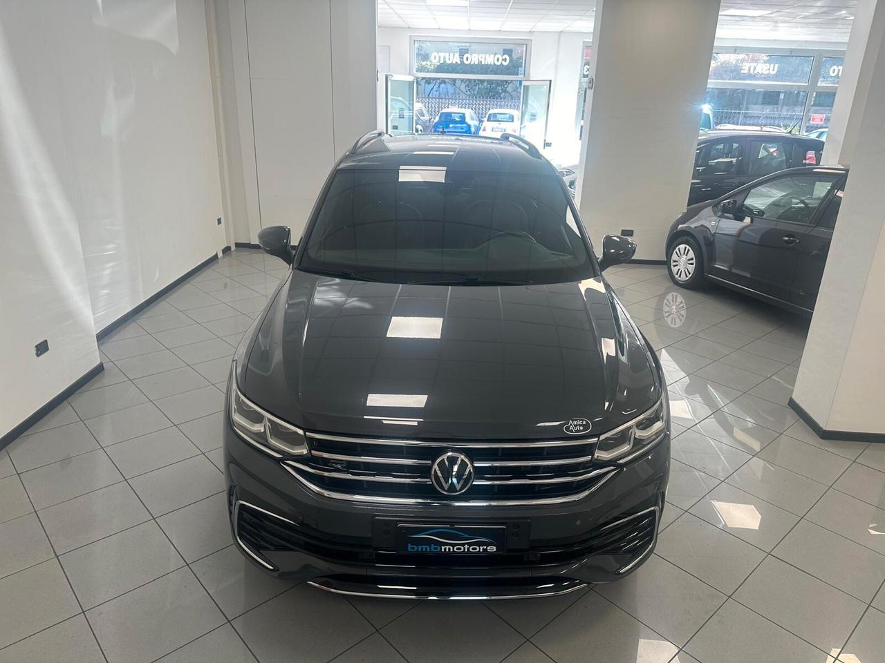 Volkswagen Tiguan 2.0 TDI 150 CV SCR DSG 4MOTION R-Line