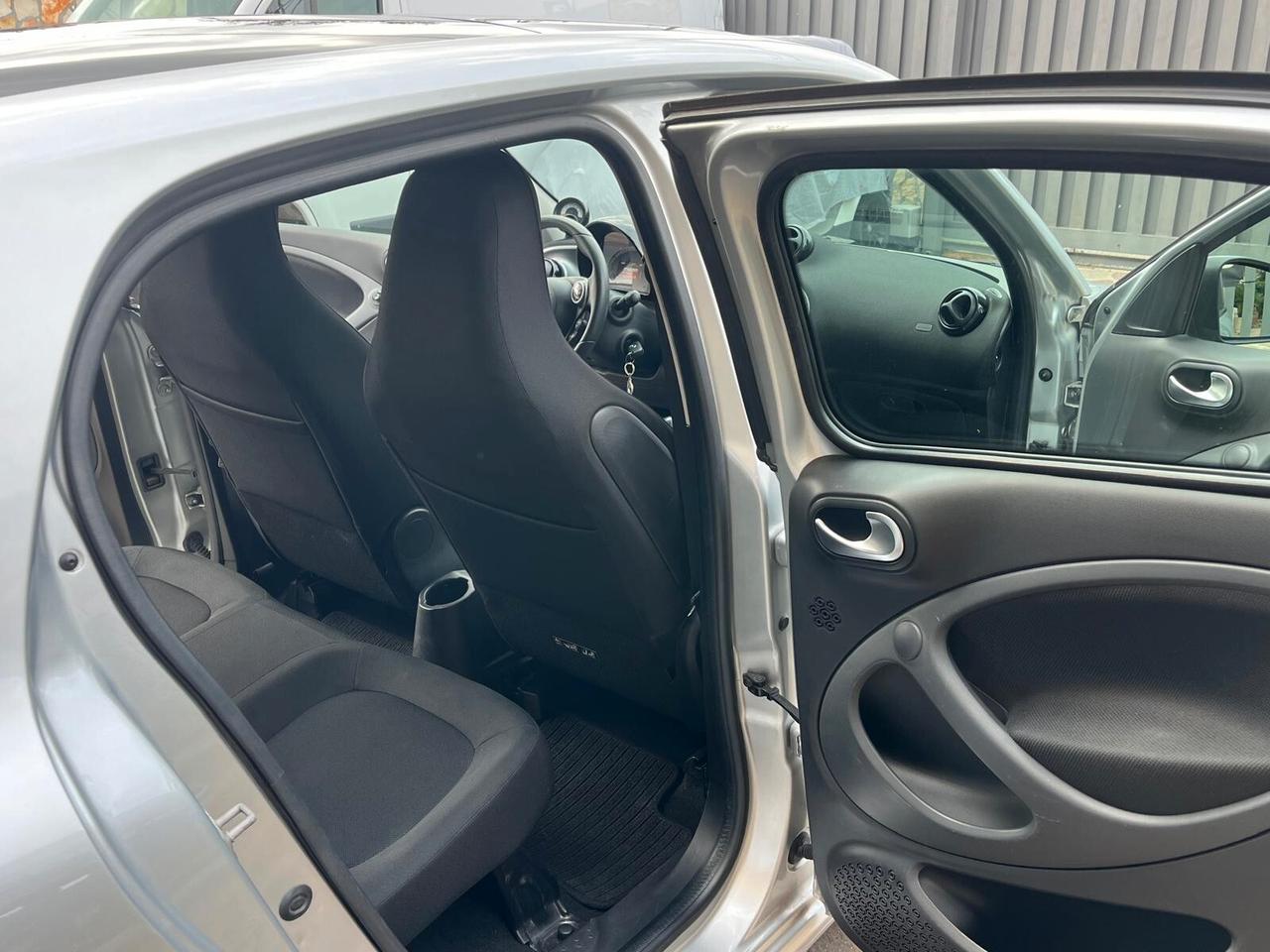 Smart ForFour 70 1.0 twinamic Passion Ottime Condizioni Garanzia