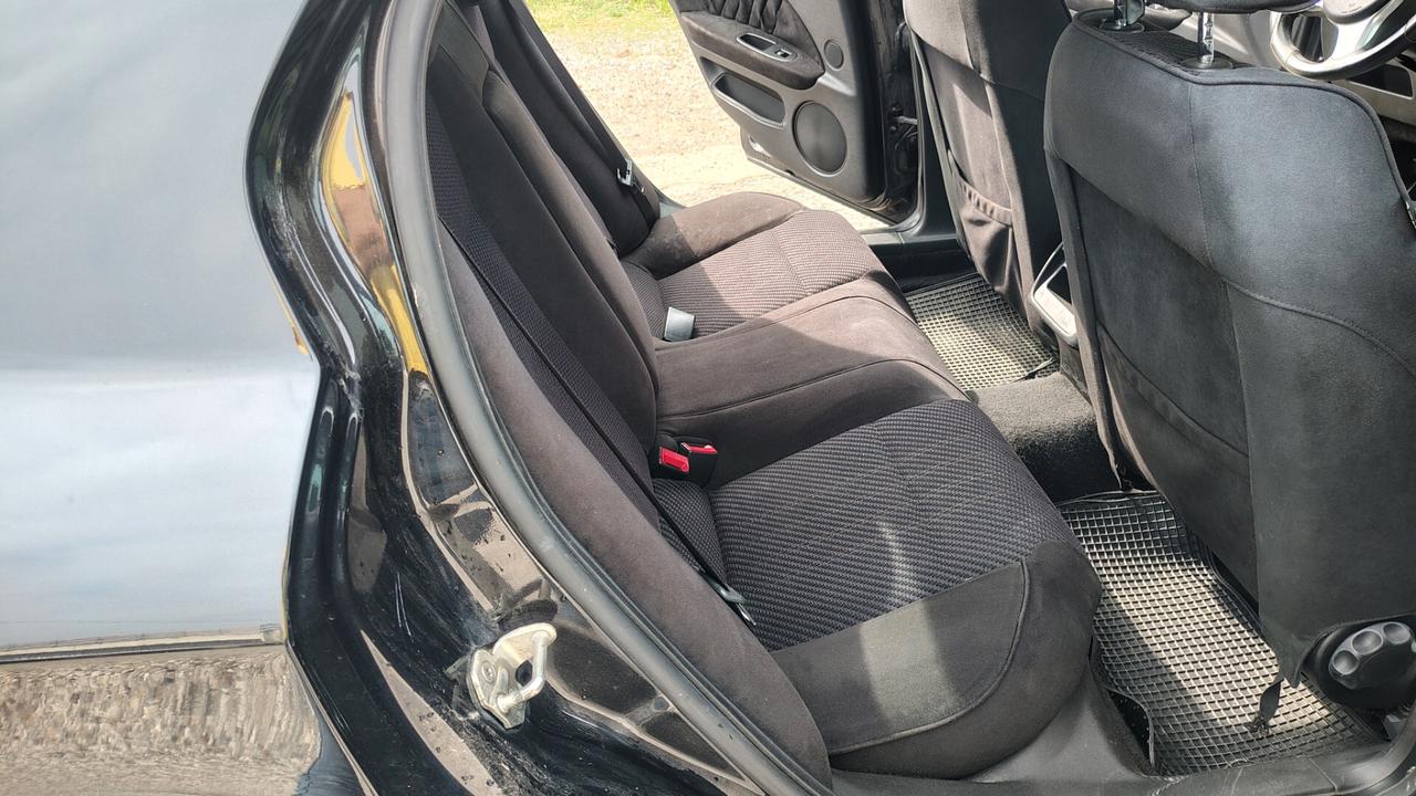 Alfa Romeo 159 1.9 JTDm 16V Exclusive