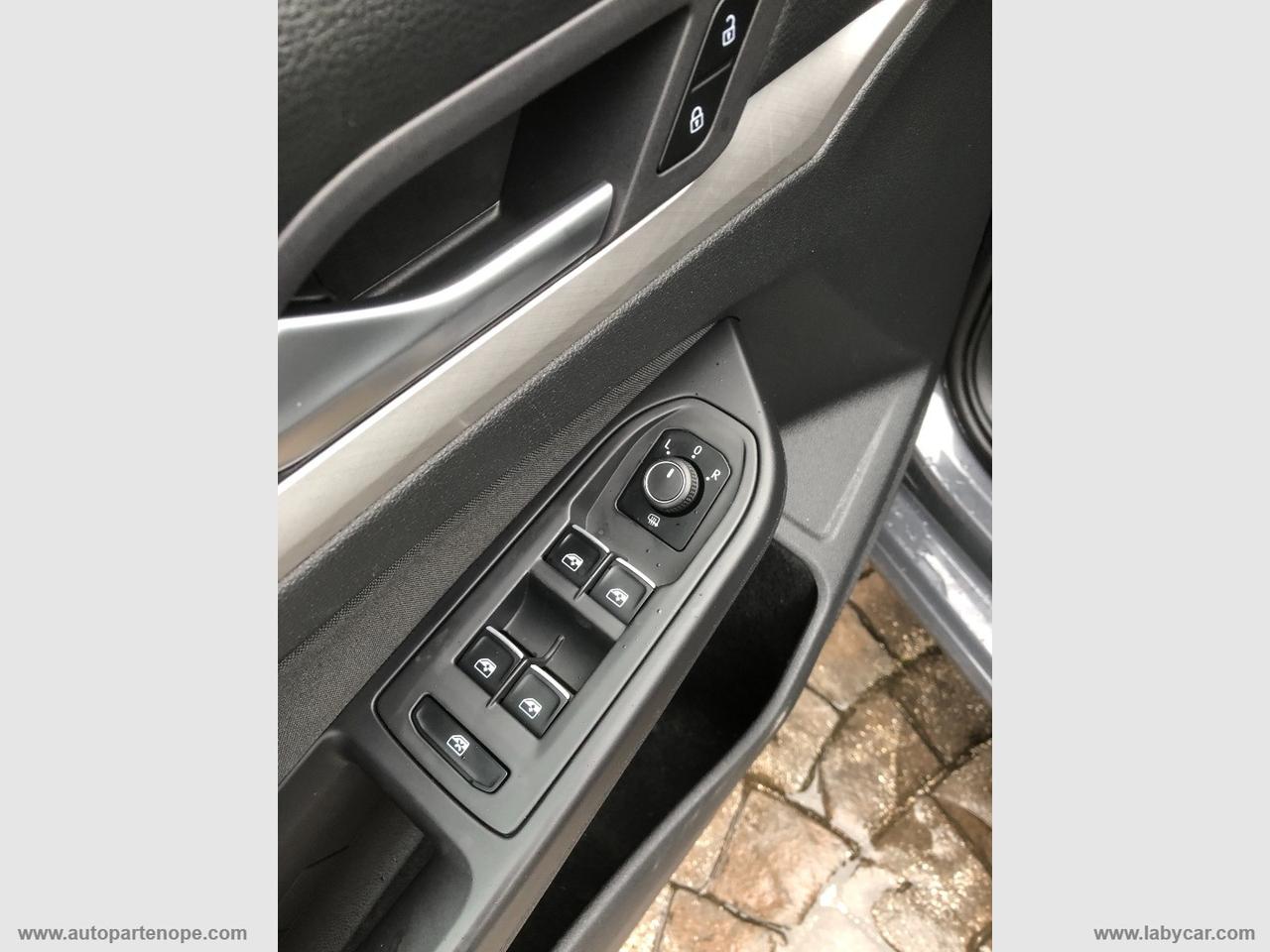 VOLKSWAGEN Golf 2.0 TDI DSG SCR Life PROMO APRILE