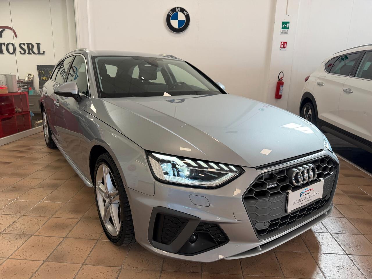 Audi A4 Avant 40 TDI Quattro S-tronic S-Line