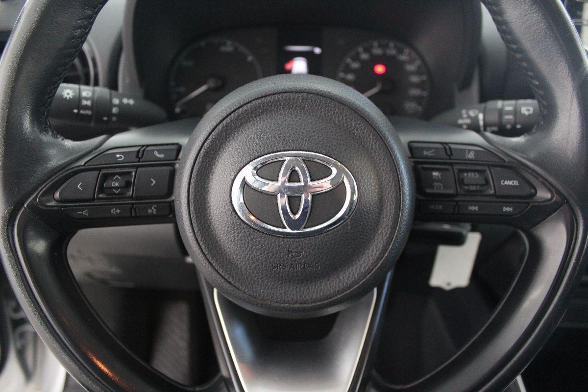 TOYOTA - Yaris - 1.5 Hybrid 5p. E-CVT Busin.