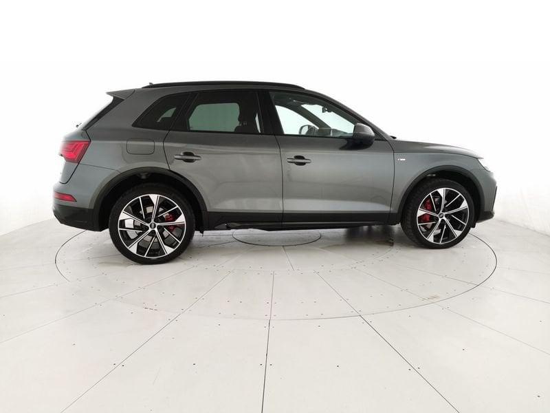Audi Q5 40 2.0 tdi mhev 12V S line quattro s-tronic