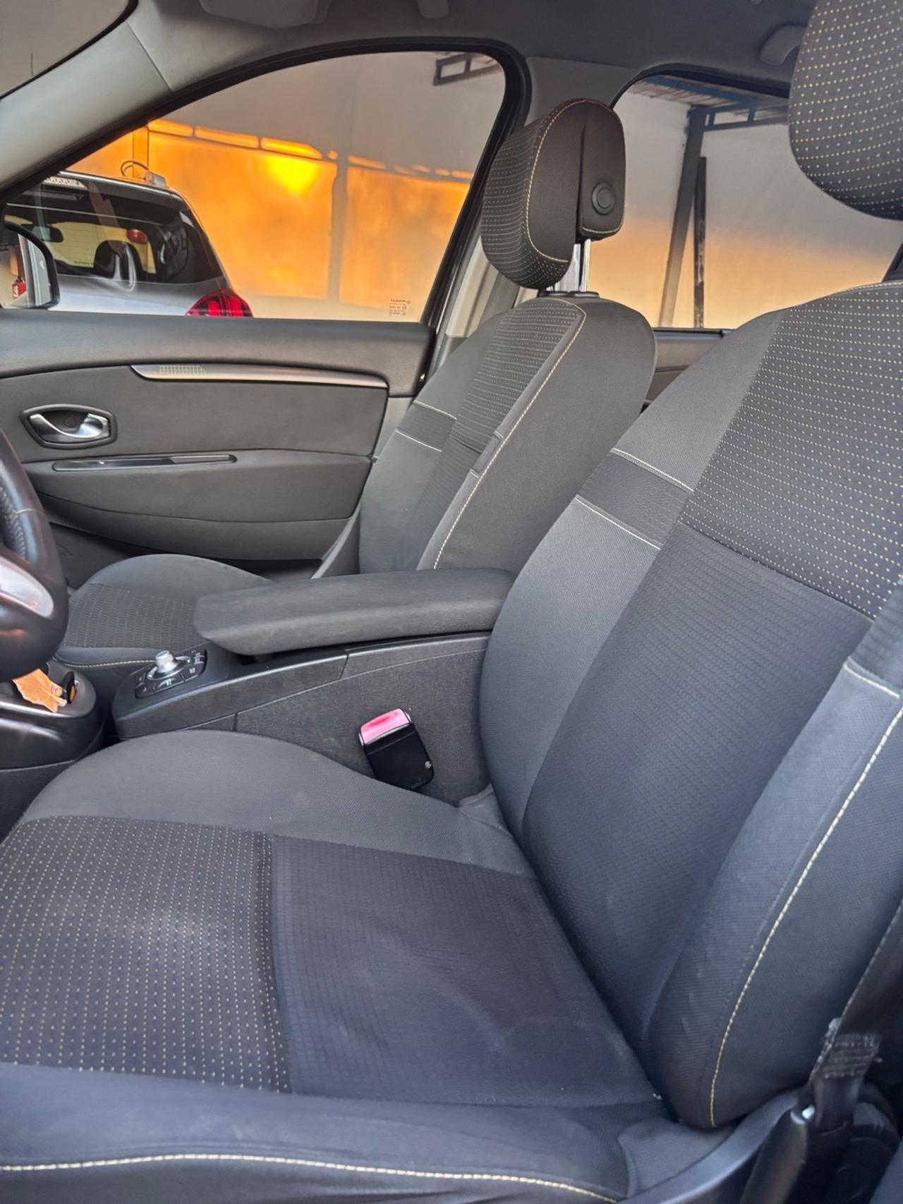 Renault Scenic Scénic X-Mod 1.5 dCi 110CV Dynamique