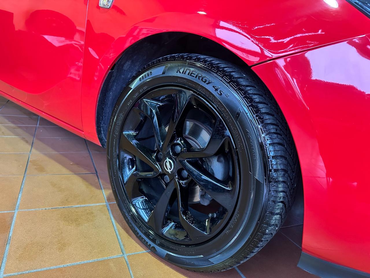 Opel Corsa 1.4 90CV Coupé b-Color 77.000km