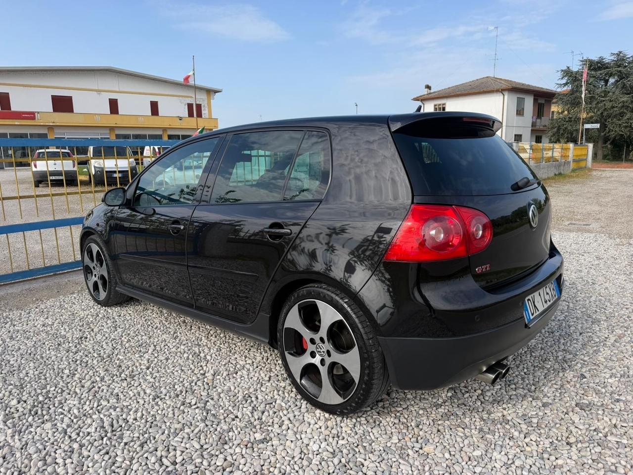 Volkswagen Golf GTI 2.0 16V TFSI 5p.
