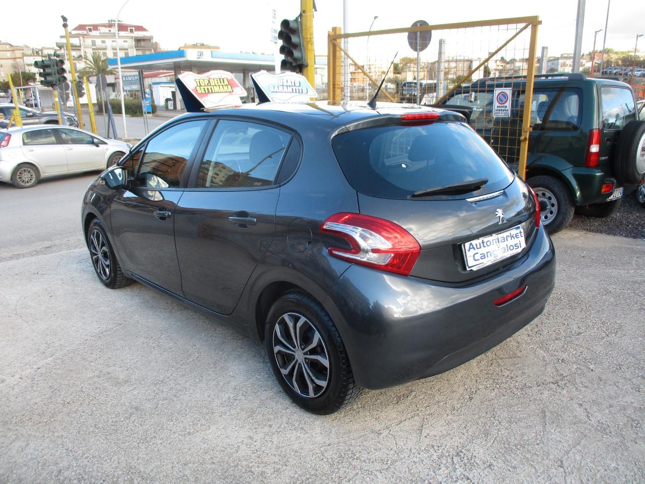 Peugeot 208 1.2 VTi 82 CV 5 porte Allure MOLTO BELLA