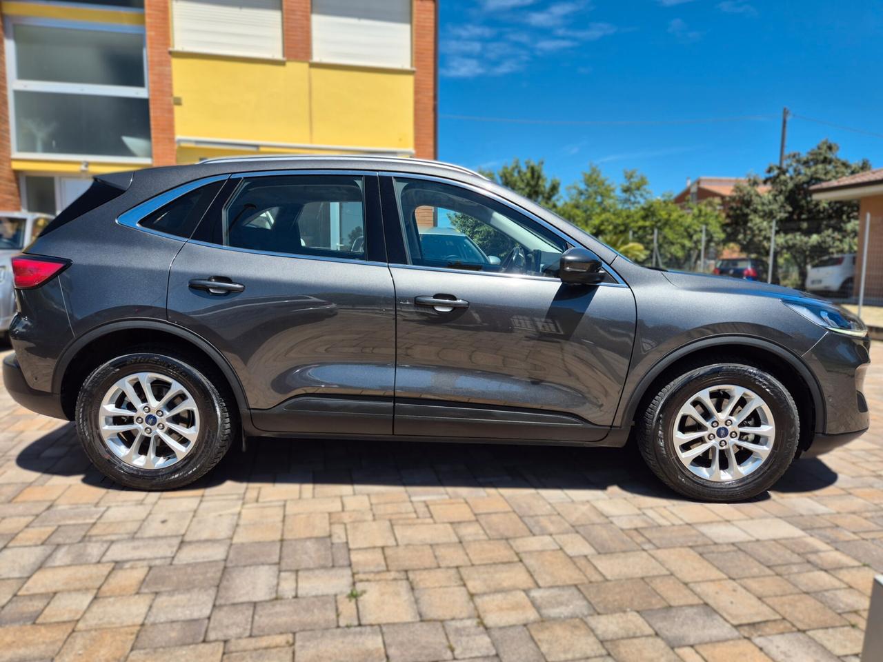 Ford Kuga 1.5 EcoBlue 120 CV aut. 2WD Titanium