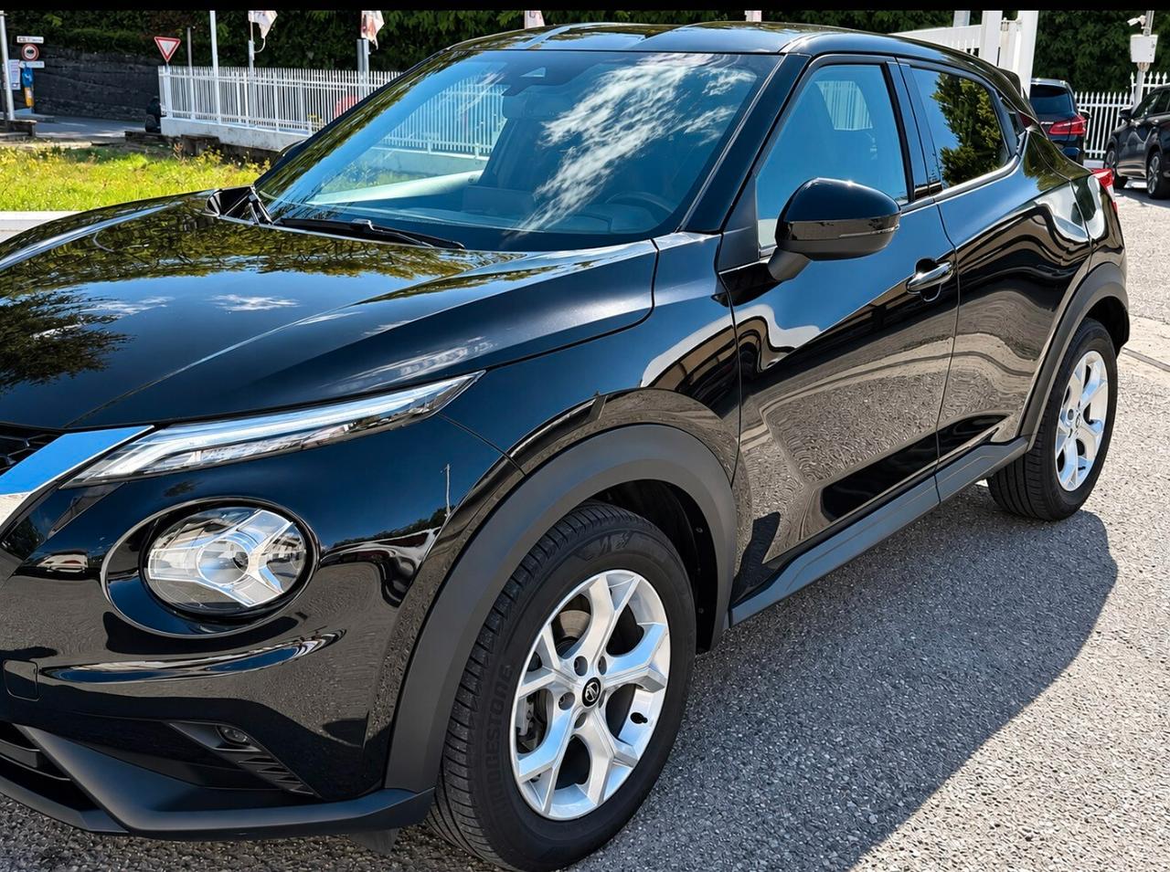 Nissan Juke 1.0 DIG-T 114 CV DCT Tekna