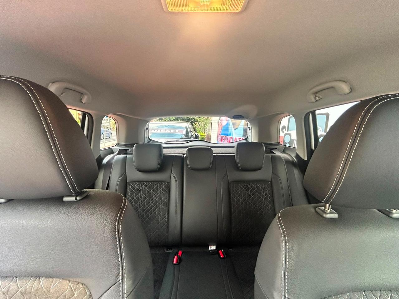 Suzuki Vitara 1.4 Hybrid Top