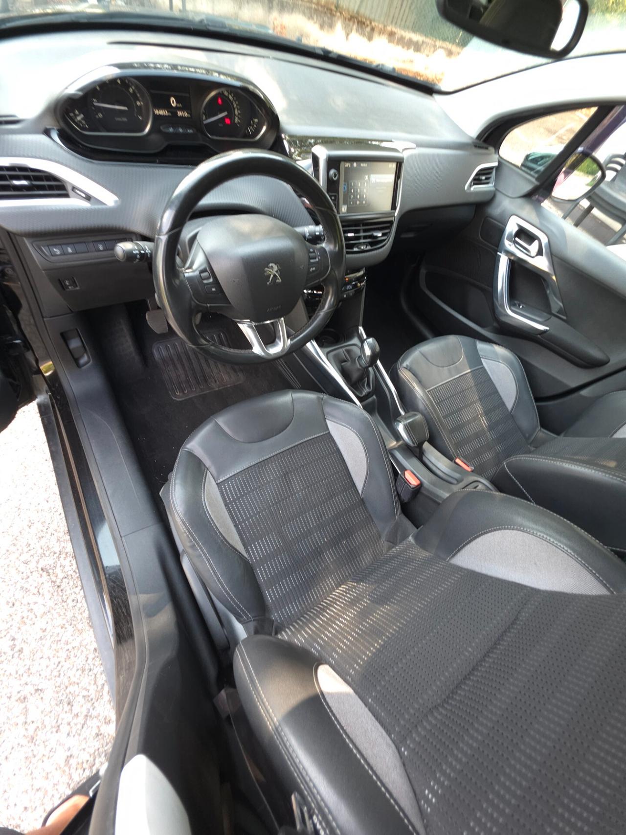 Peugeot 2008 PureTech 82 Allure